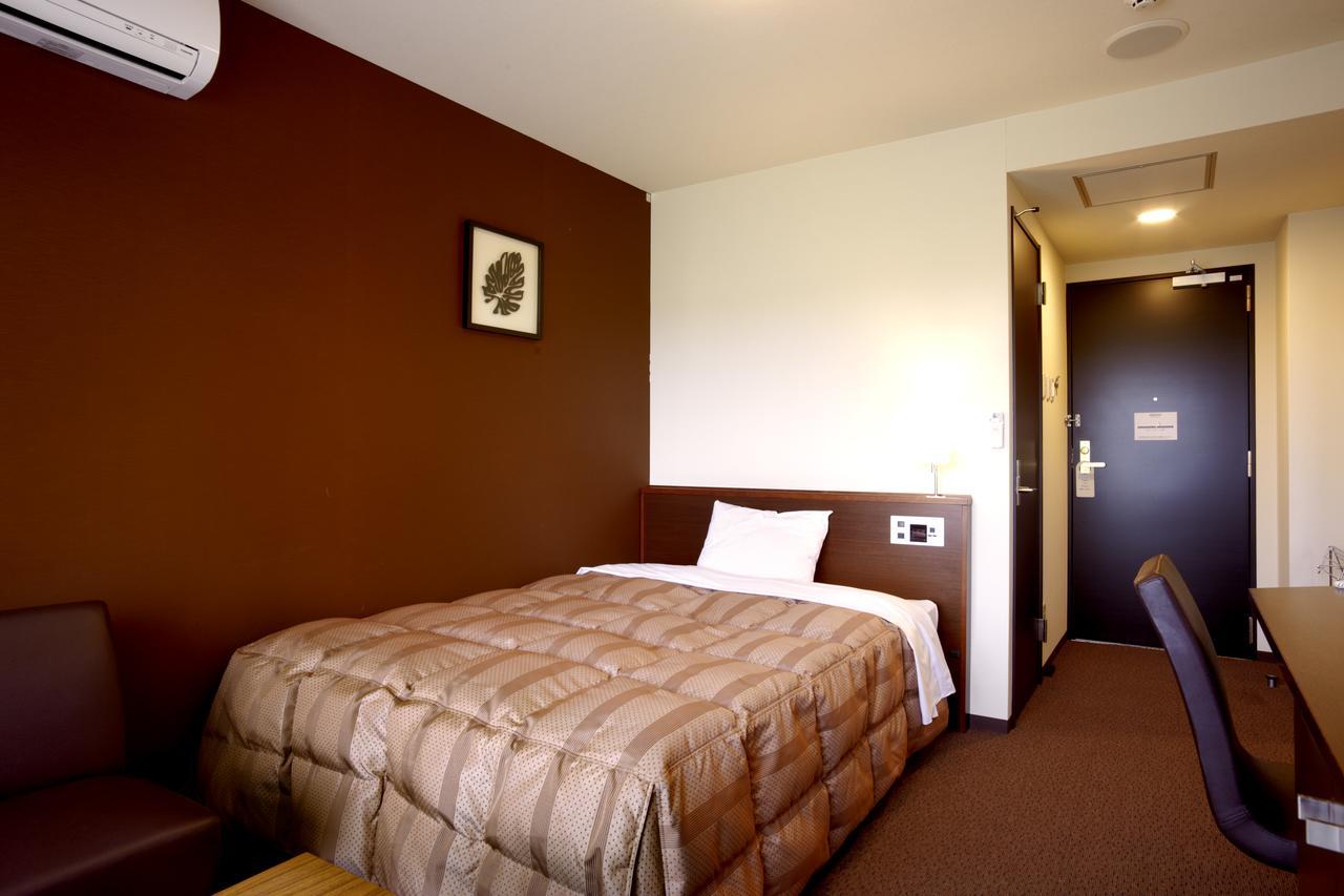 Karasuyamajo Country Club Hotel Экстерьер фото