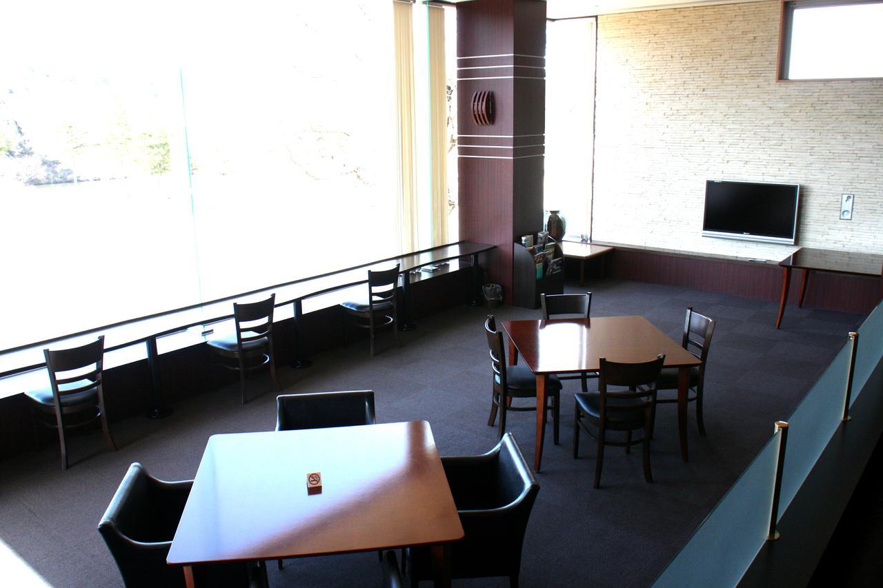 Karasuyamajo Country Club Hotel Экстерьер фото
