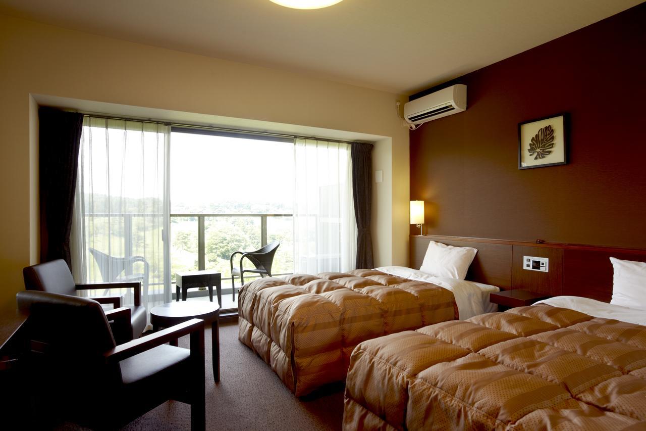 Karasuyamajo Country Club Hotel Экстерьер фото